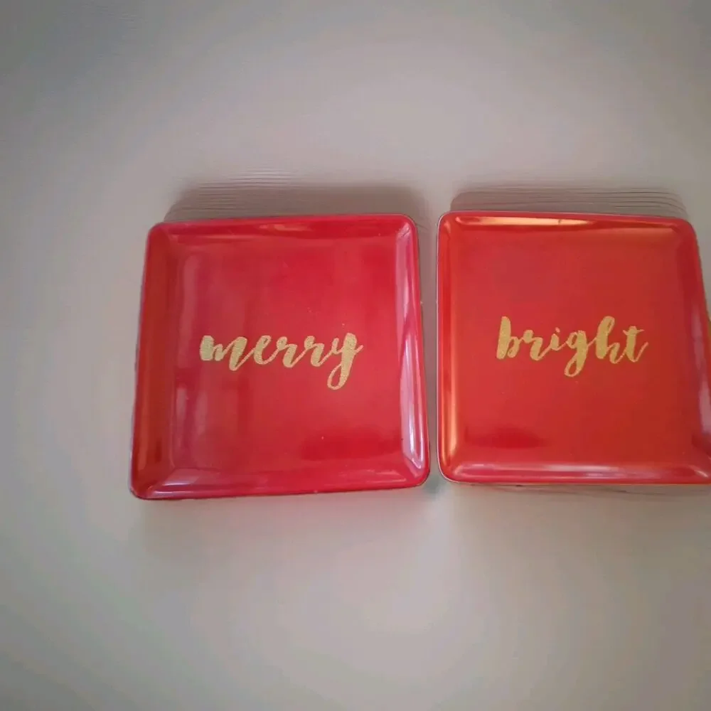 Nicole Miller Square Melamine Plates 5.75 Set of 4 Holidays Red Gold Christmas